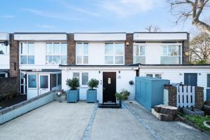 Photo 18- click for photo gallery